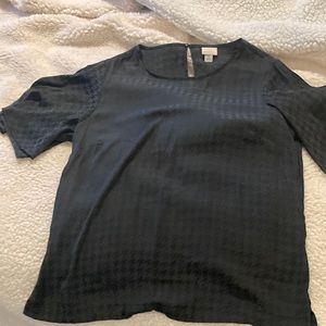 A new day; size medium (true to size); black silk-like; geometric subtle design